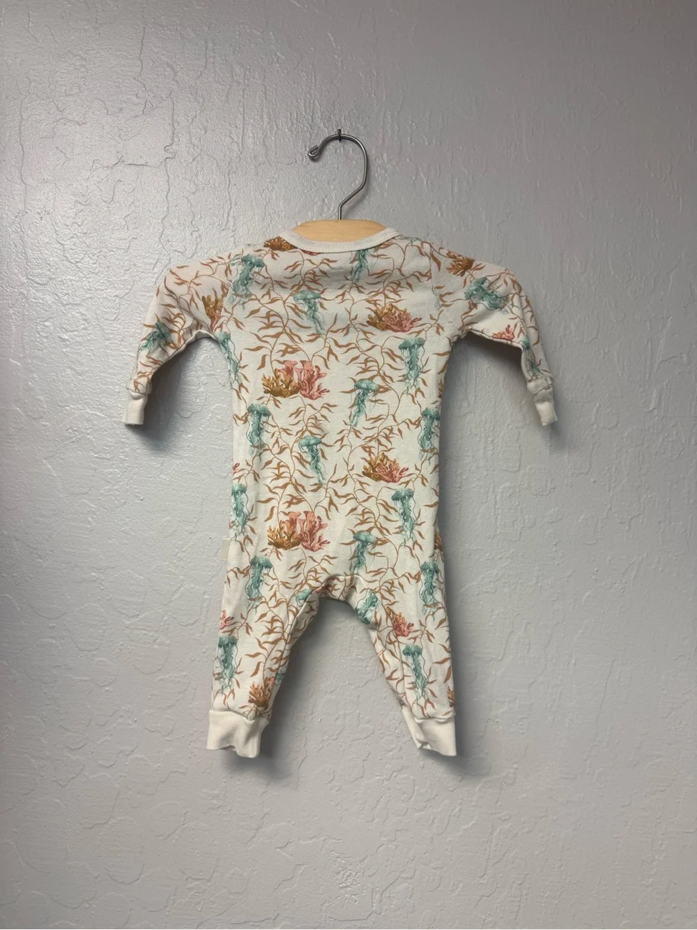 $19 ADD ON milkbarn jellyfish zippy pajama and burp cloth set new with tags 3-6M